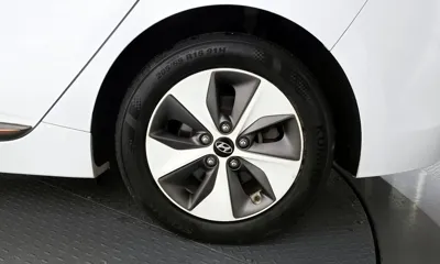 Hyundai Ioniq
