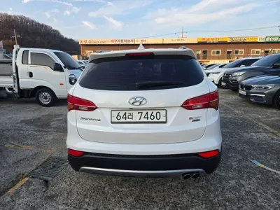 Hyundai Santafe 2015, 134986 км, за 7466.14 USD