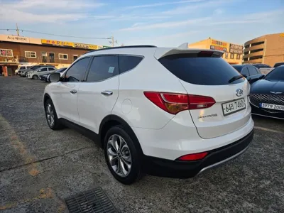 Hyundai Santafe 2015, 134986 км, за 7466.14 USD