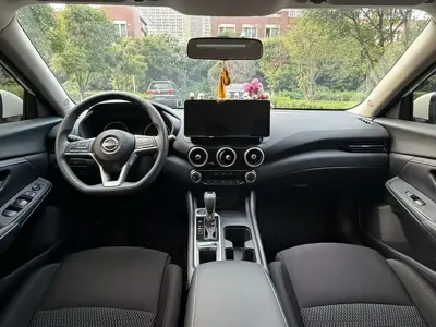 Nissan Sylphy 2025, 8000 км, за 9709.39 USD