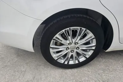 Buick GT 2017, 91800 км, за 5823 USD - фото 12