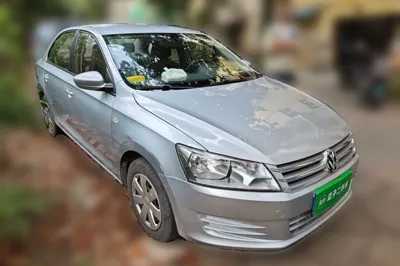 Volkswagen Santana 2015, 171900 км, за 4611 USD
