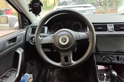 Volkswagen Santana 2015, 171900 км, за 4611 USD - фото 10