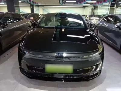 Zeekr 007 2024, 13200 км, за 23736.88 USD