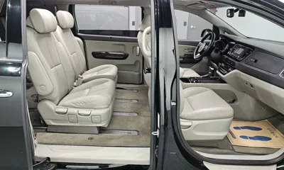 Kia Canival 2017, 131859 км, за 8259 USD - фото 11