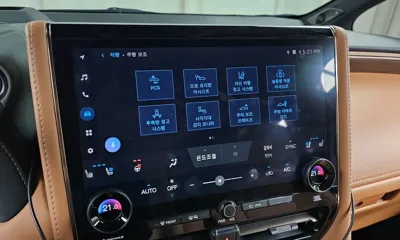 Toyota Alphard 2025, 27445 км, за 69996.08 USD - фото 16