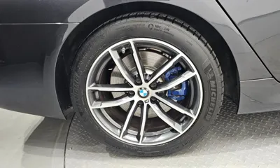 BMW 5-Series 2021, 163201 км, за 19177.01 USD