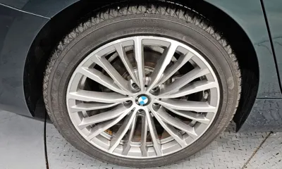 BMW 3-Series 2020, 105555 км, за 14886.56 USD