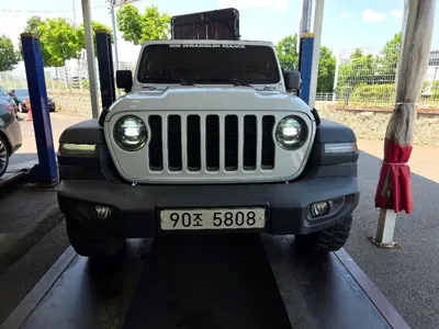 Jeep Gladiator · 2021 год