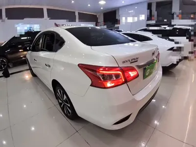 Nissan Sylphy 2021, 20400 км, за 6610.65 USD