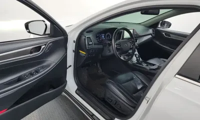 Hyundai Grandeur 2018, 95118 км, за 10505.45 USD - фото 10