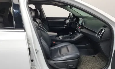 Hyundai Grandeur 2018, 95118 км, за 10505.45 USD - фото 11