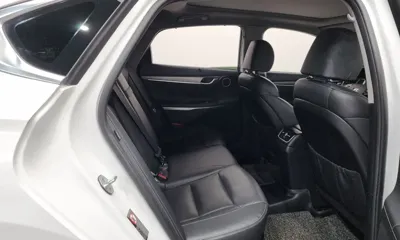 Hyundai Grandeur 2018, 95118 км, за 10505.45 USD - фото 12