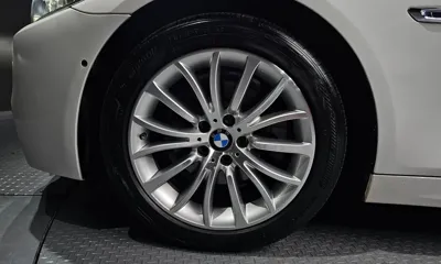 BMW 5-Series 2016, 121305 км, за 10510.32 USD