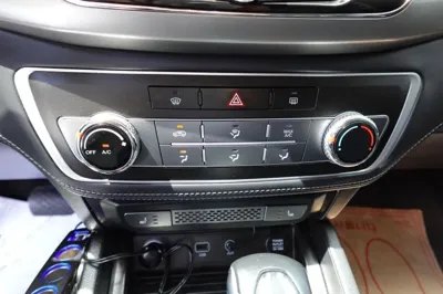 KG_Mobility_Ssangyong Rexton 2019, 93233 км, за 9744.52 USD - фото 11