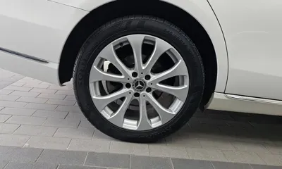 Mercedes-Benz E-Class 2018, 172284 км, за 12030.68 USD