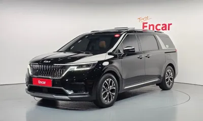 Kia Canival · 2023 год