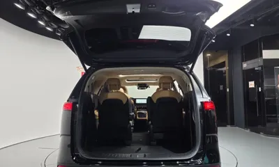 Kia Canival 2023, 34777 км, за 17915.32 USD - фото 20