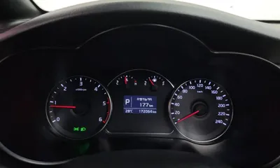 Kia Carens 2014, 172064 км, за 3896.7 USD - фото 8
