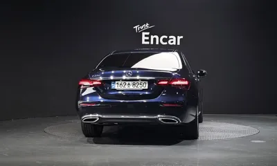 Mercedes-Benz E-Class 2022, 43984 км, за 24697.84 USD