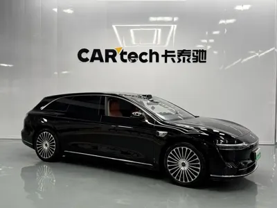 享界 享界S9T 2025, 4600 км, за 42315.91 USD