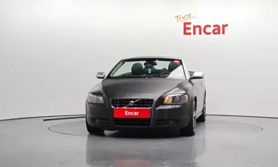 Volvo C70 2007, 89913 км, за 5720.6 USD