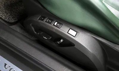 Volvo C70 2007, 89913 км, за 5720.6 USD - фото 16