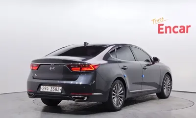 Kia K7 2019, 63435 км, за 11430.46 USD
