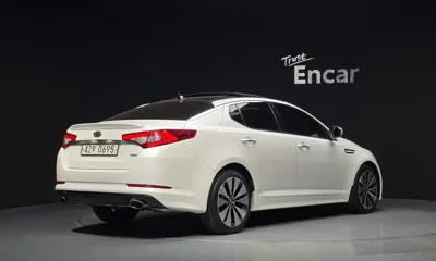 Kia K5 2012, 128799 км, за 3479.06 USD
