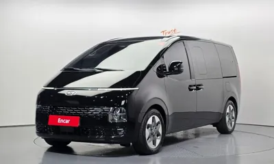 Hyundai Staria · 2022 год