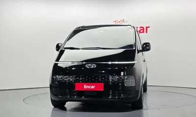 Hyundai Staria 2022, 89103 км, за 16263.35 USD