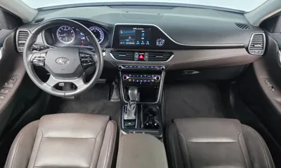 Hyundai Grandeur 2019, 198701 км, за 5120.13 USD - фото 7