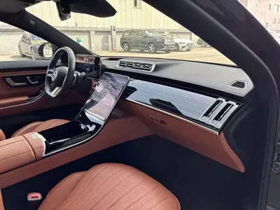 Mercedes-Benz S-Class 2024, 11000 км, за 123654.56 USD - фото 6