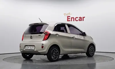 Kia Morning 2012, 140883 км, за 1962.72 USD