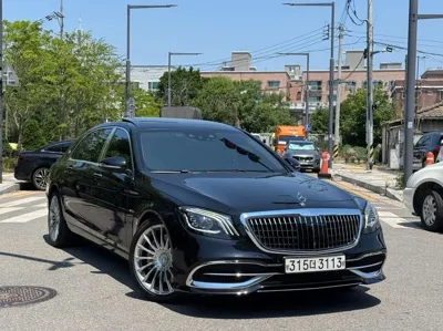 Mercedes-Benz S-Class · 2018 год