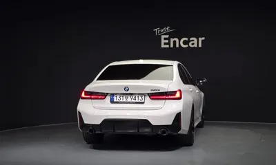 BMW 3-Series 2023, 8504 км, за 28990.24 USD