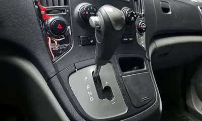 Hyundai Starex 2015, 111284 км, за 4827.9 USD - фото 9