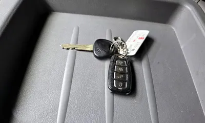 Hyundai Starex 2015, 111284 км, за 4827.9 USD - фото 16