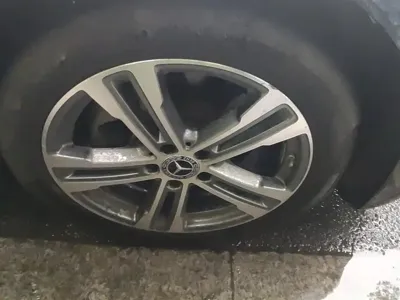 Mercedes-Benz E-Class 2021, 58200 км, за 28331.35 USD - фото 6