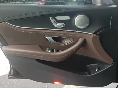 Mercedes-Benz E-Class 2021, 58200 км, за 28331.35 USD - фото 7
