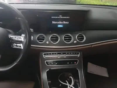 Mercedes-Benz E-Class 2021, 58200 км, за 28331.35 USD - фото 13