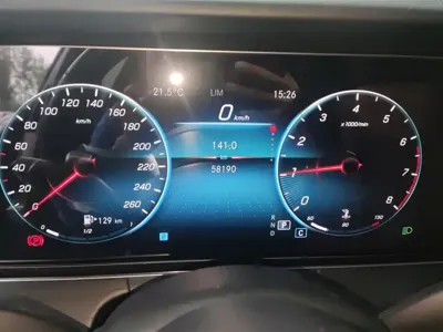 Mercedes-Benz E-Class 2021, 58200 км, за 28331.35 USD - фото 14