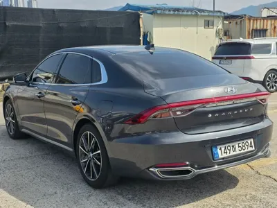 Hyundai Grandeur 2021, 34232 км, за 18511.23 USD - фото 6
