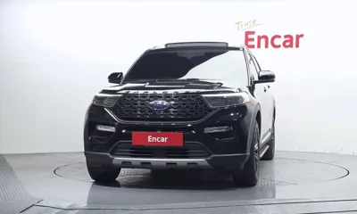 Ford Explorer 2020, 108640 км, за 14113.17 USD