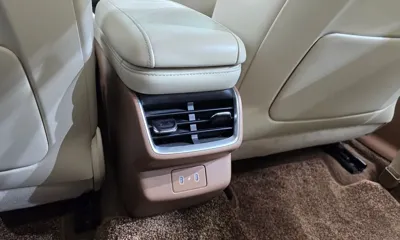 Hyundai Grandeur 2023, 50864 км, за 26188.94 USD - фото 30