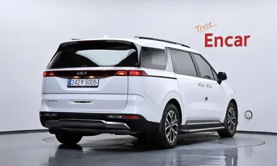 Kia Canival 2023, 99477 км, за 16113.39 USD - фото 2