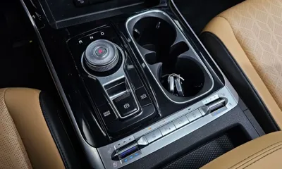 Kia Canival 2023, 99477 км, за 16113.39 USD - фото 9