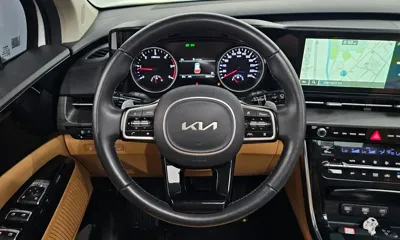Kia Canival 2023, 99477 км, за 16113.39 USD - фото 13