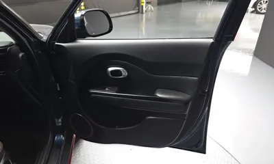 Kia Soul 2017, 130203 км, за 6761.19 USD - фото 24