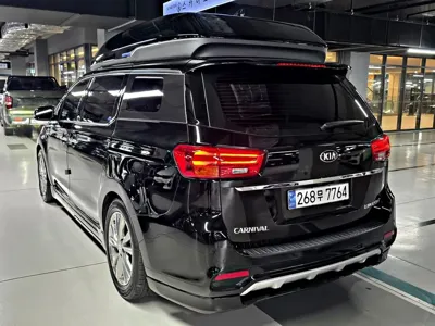 Kia Canival 2020, 77675 км, за 14918.57 USD